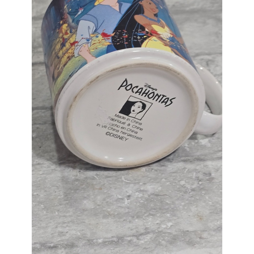 Vtg. 90's Disney Store Pocahontas Movie Coffee Mug Small Chip Handle - Picture 9 of 9